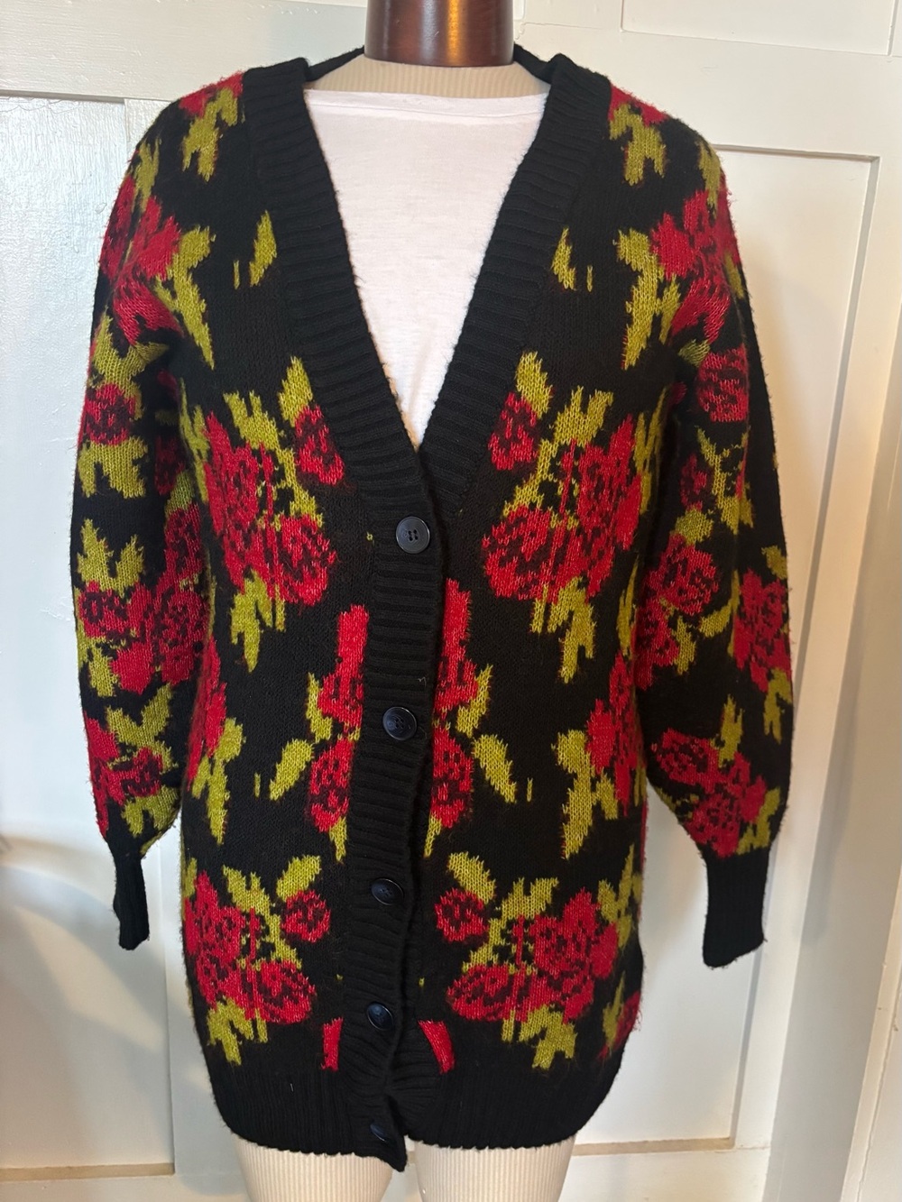 URBAN OUTFITTERS longline intarsia print cardigan
S
$26